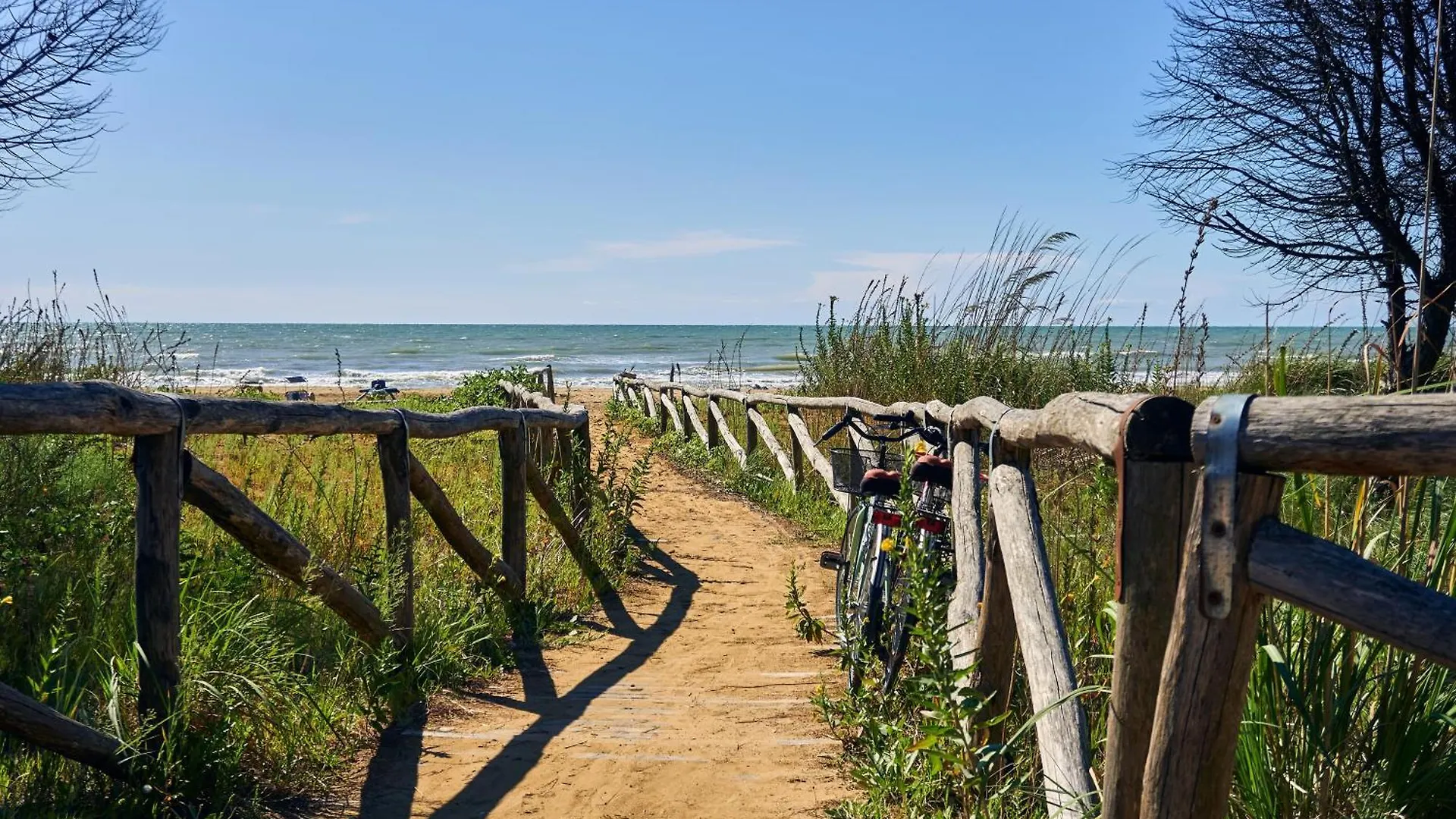 Apartment With Shared Pool For 5 Guests Bibione